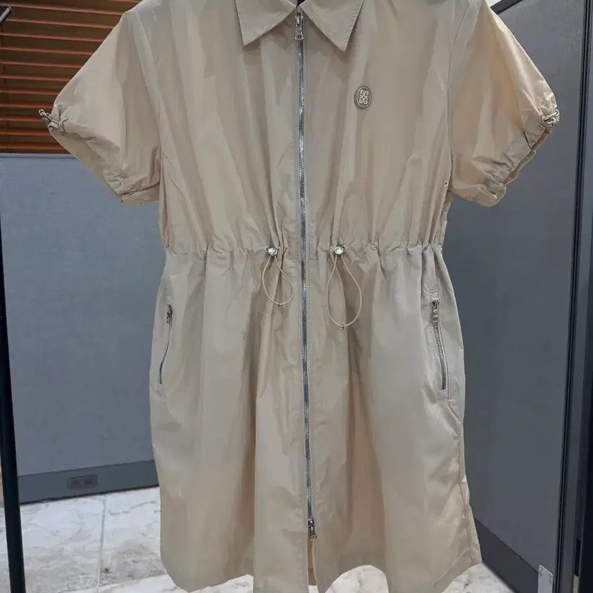 [BUNJANG] Women's Golf Dress Beige / 여성 골프 원피스 실물사진