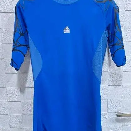 [BUNJANG] Adidas Techfit Short Sleeve T-Shirt Blue L / (J)아디다스 테크핏 반팔 티셔츠 블루 L