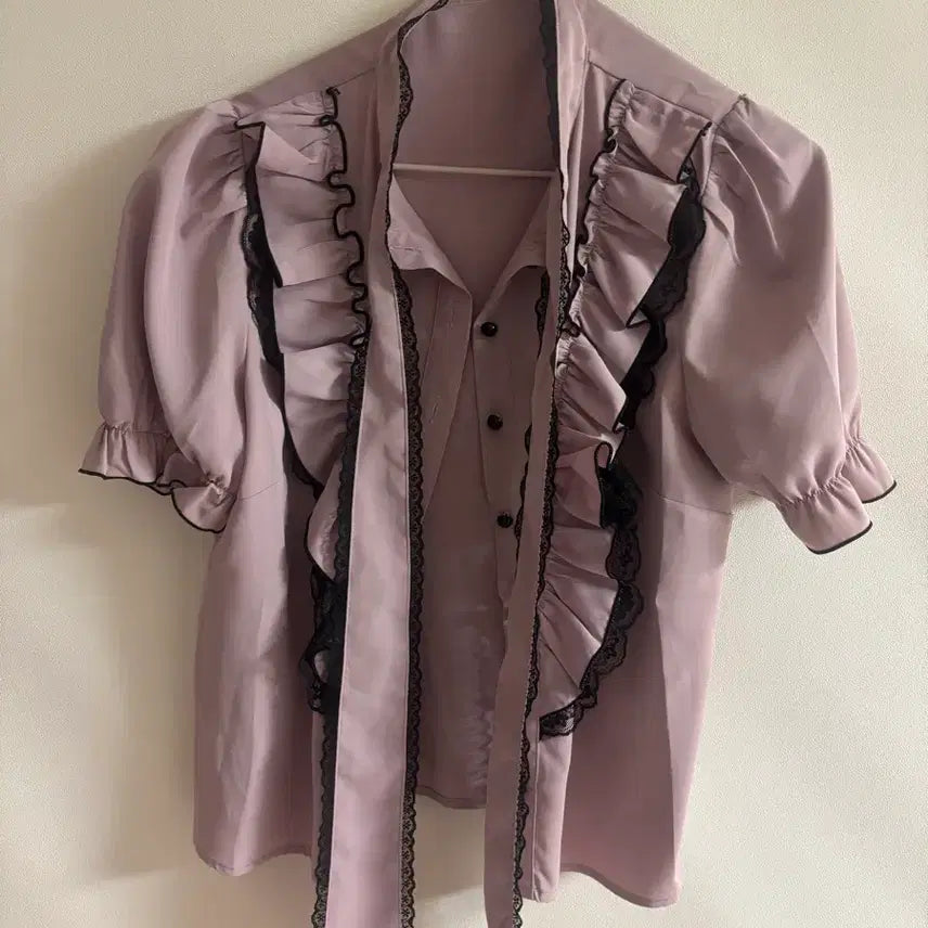 [BUNJANG] Maz Bottai Short Sleeve Blouse Pink / 마즈 보타이 반팔 블라우스 핑크 지뢰계 양산형
