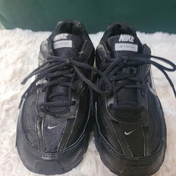 [BUNJANG] Nike Initiator Black Sneakers / 나이키 이니시에이터 블랙 운동화