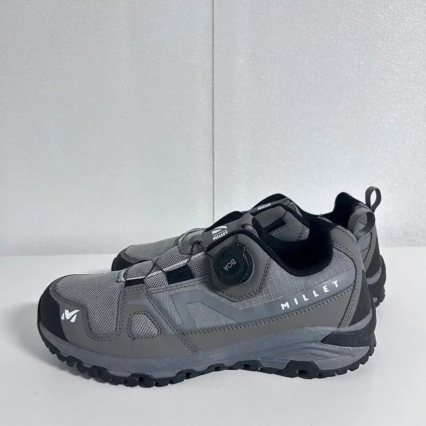 [BUNJANG] Millet Krueger Hiking Shoes (260mm) / 밀레 크루거 다이얼 등산화(260)