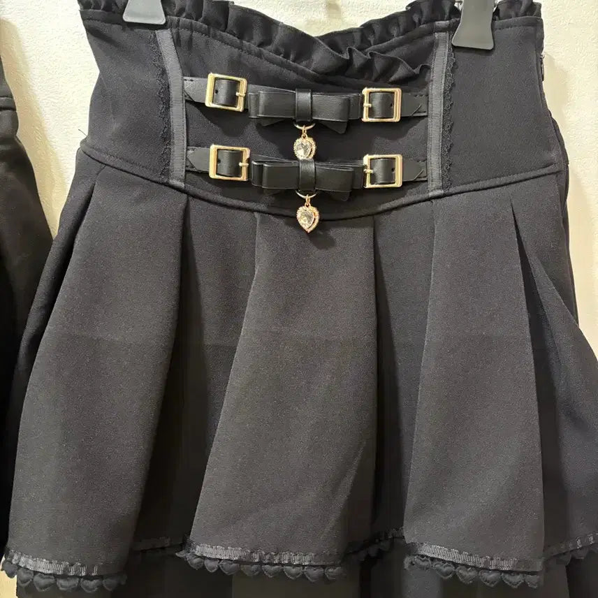 [BUNJANG] Liz Lisa Double Belt Skirt / 급처) 리즈리사 2연벨이연벨 스커트 앙크루즈노에미마즈버블즈로지타시허니