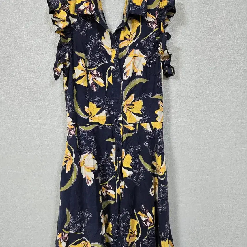[BUNJANG] Zara Sleeveless Jumpsuit Floral Pattern / 자라 플라워패턴 민소매 점퍼슈트 44