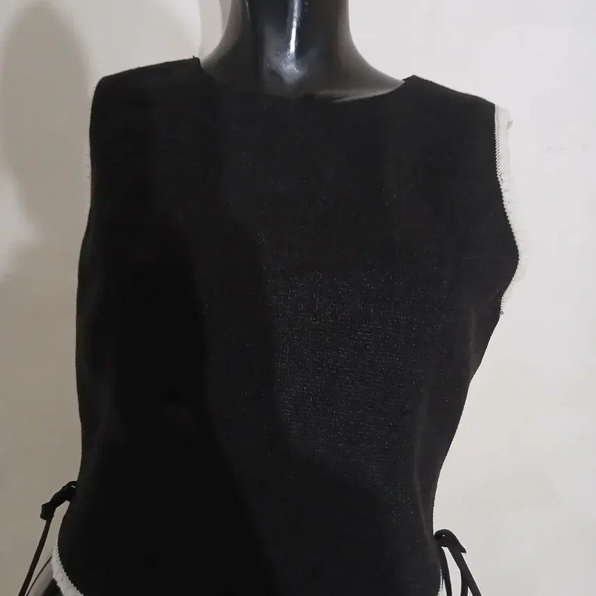 [BUNJANG] It Misha Cropped Blouse / 024 잇미샤 크롭 블라우스
