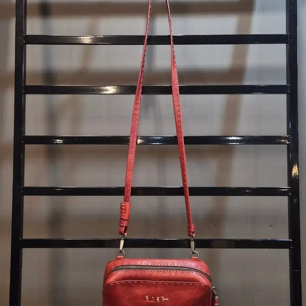 [BUNJANG] Henry Beguelin Stitch Leather Crossbody Bag Red / 헨리베글린 스티치 크로스백 레드 18.9