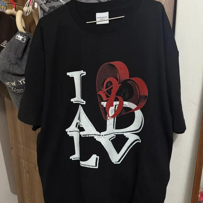 [BUNJANG] ADLV (Acme de la vie) I LOVE Oversized T-Shirt / [시착만 한 새상품] 아크메드라비(ADLV) 아이러브 반팔 티셔츠