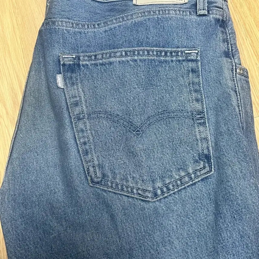 [BUNJANG] Levi's SilverTab Loose Fit Jeans W32 L32 / 리바이스 실버탭 루즈핏 W32 L32