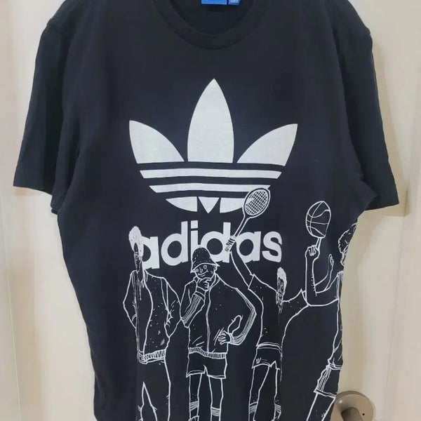 [BUNJANG] Adidas Trefoil Graphic Short Sleeve T-Shirt Black / 아디다스 트레포일 그래픽 반팔 티셔츠 블랙