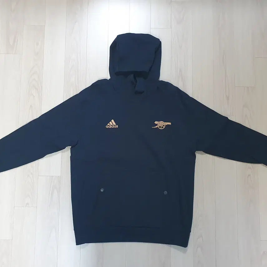 [BUNJANG] Arsenal 22-23 Travel Hoodie Black M / 아스날 22-23 트래블 후드티 후디 HF4031 / 블랙 / M