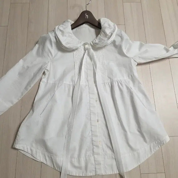 [BUNJANG] Son Jung Wan White Blouse / 손정완