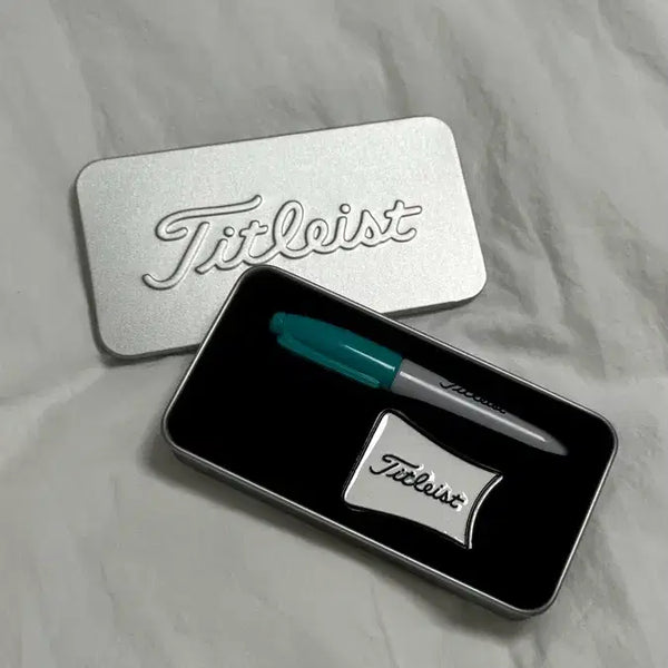 [BUNJANG] Titleist Genuine Marker + Sharpie Pen Tin Case Set / [미사용] 타이틀리스트 정품 볼마커+샤피펜 틴케이스 세트 선물용 추천