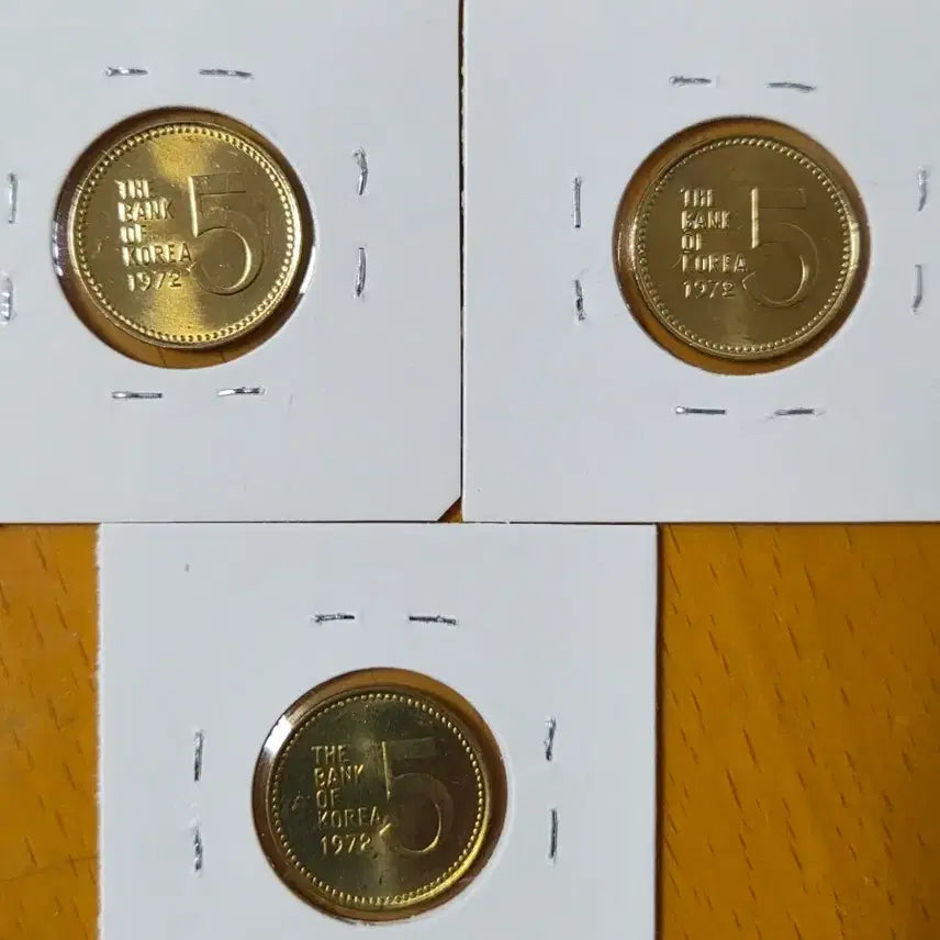 [BUNJANG] 1972 Turtle Ship 5 Won Coin Bundle (Unused) / 옛날 거북선 오원 주화 (1972년 미사용)
