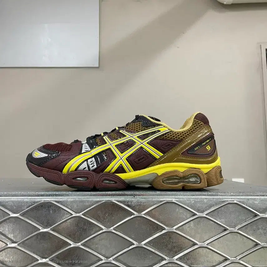 [BUNJANG] ASICS Gel Nimbus 9 Rum Raisin Green Sheen 280 / 아식스 젤 님버스9 럼 레이즌 그린쉰 280 (gr-5583)