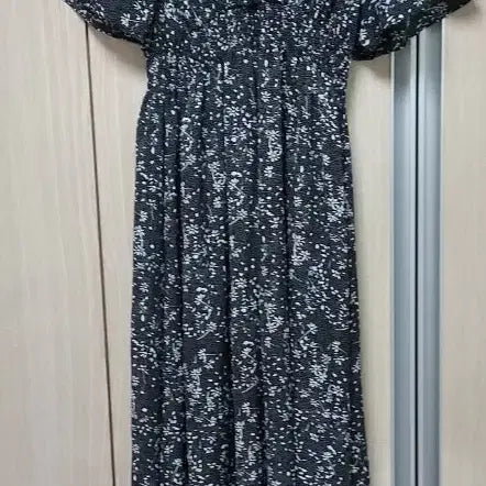 [BUNJANG] Black Floral Long Dress / 검정색 꽃무늬 롱 원피스