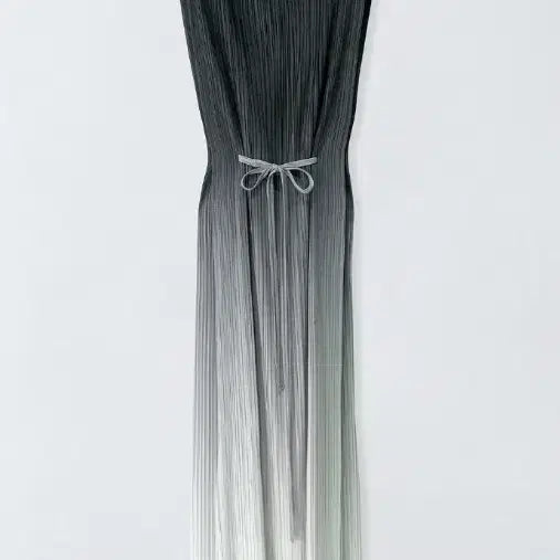 [BUNJANG] Anne Klein Gradient Pleated Long Dress / 신상 앤클라인 그라데이션 플리츠 롱원피스
