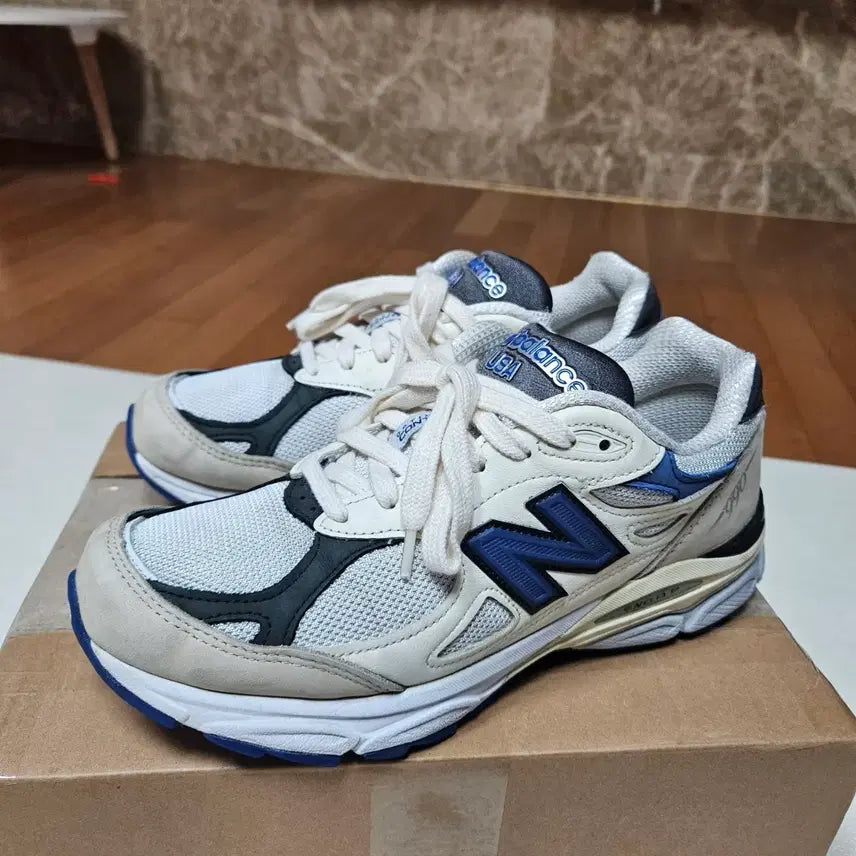 [BUNJANG] New Balance M990WB3 White Blue US 8.5 Used / 뉴발란스 m990wb3 화이트블루 260사이즈
