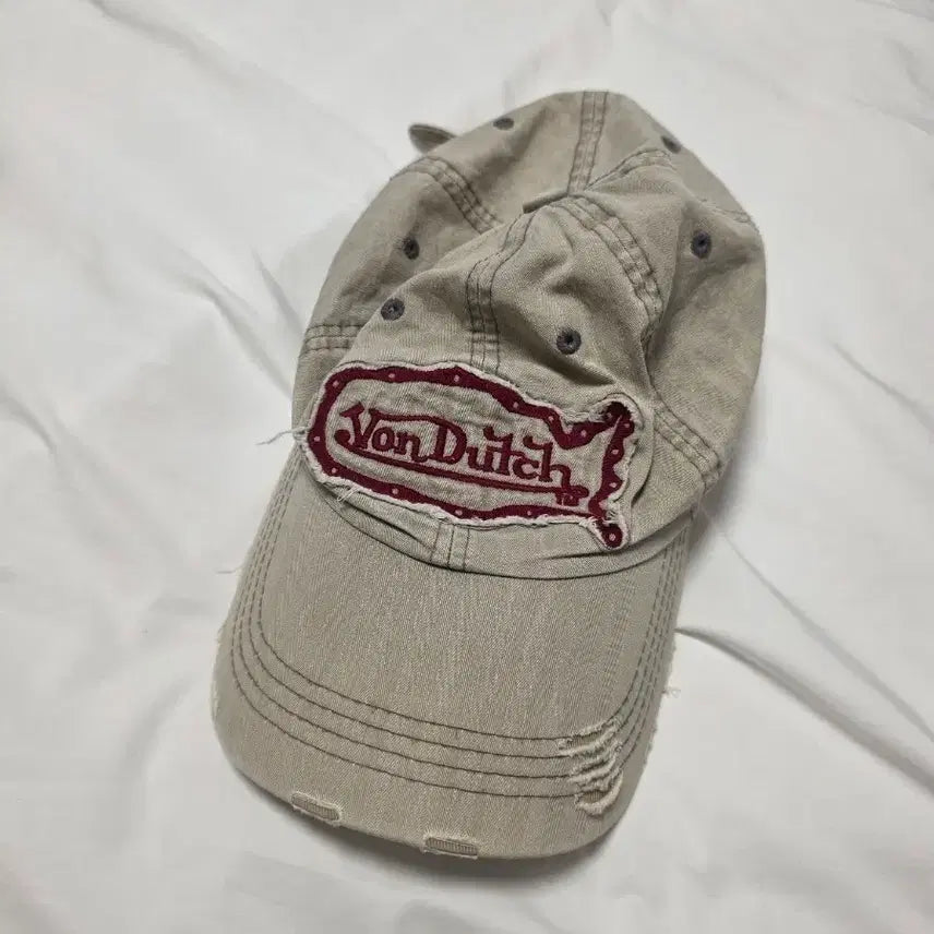 [BUNJANG] VonDutch Damage Ball Cap Hat / VonDutch 본더치 데미지 볼캡 모자