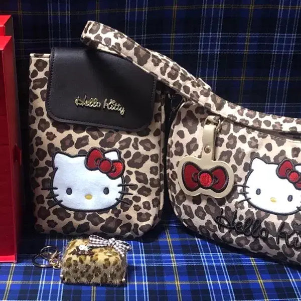 [BUNJANG] Hello Kitty Leopard Print Collection Handbag, Crossbody Bag, Keyring, Umbrella / 레오파드 헬로키티 굿즈 모음(핸드백,크로스백,키링,우양산)