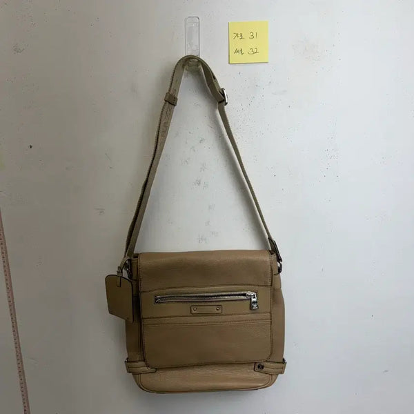 [BUNJANG] HAZZYS Beige Leather Crossbody Bag / 해지스 베이지 크로스백