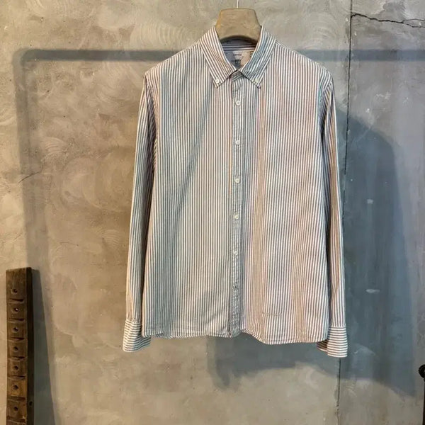 [BUNJANG] Henry Cotton's Men's Button-Down Shirt Size 100 / 헨리코튼 버튼다운셔츠 남성100