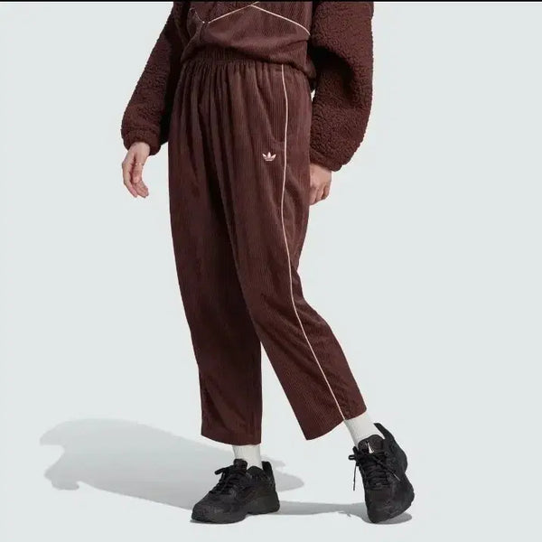 [BUNJANG] Adidas Corduroy Training Pants Brown / 아디다스 코듀로이 트레이닝 팬츠 브라운/95/앨리스/1780