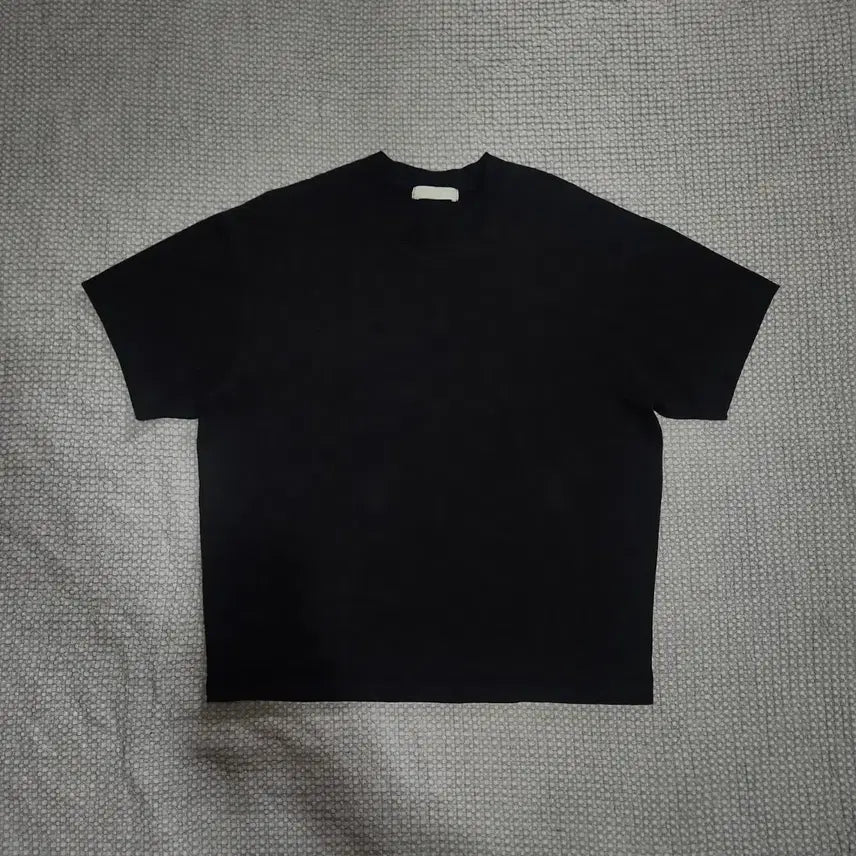 [BUNJANG] Black Cropped Hard Short Sleeve T-Shirt / 크롭 하드 반팔 블랙