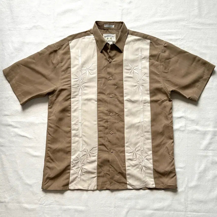 [BUNJANG] Bamboo Cay Khaki Beige Bamboo Embroidered Resort Shirt M (105) / Bamboo Cay 카키 베이지 대나무 자수 리조트 셔츠 M (105)