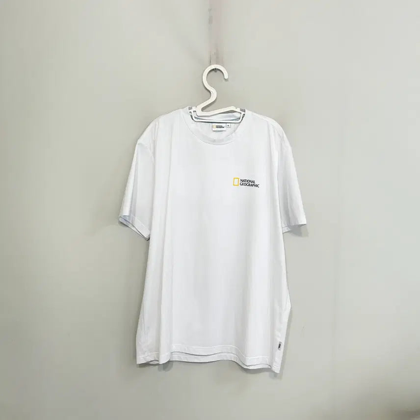 [BUNJANG] National Geographic Men's Short Sleeve T-Shirt Size 105 / 내셔널지오그래픽 남성 반팔 티셔츠 105