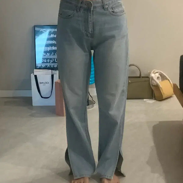 [BUNJANG] Women's Light Wash Semi Wide Leg Jeans with Slit Detail / 여성 연청 세미 와이드 슬릿 청바지