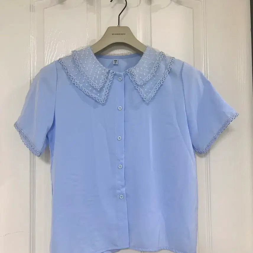 [BUNJANG] Sky Blue Lace Collar Short-Sleeve Blouse / 하늘색 레이스 카라 반팔 블라우스