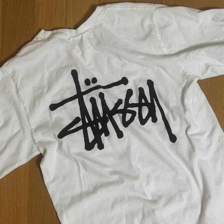 [BUNJANG] Stussy Long Sleeve T-Shirt White Size S / 스투시 롱슬리브