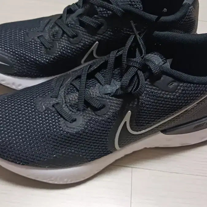 [BUNJANG] Nike Renew Run Running Shoes CK6357-002 / 나이키 리뉴 런 러닝화 CK6357-002 운동화 런닝화//275