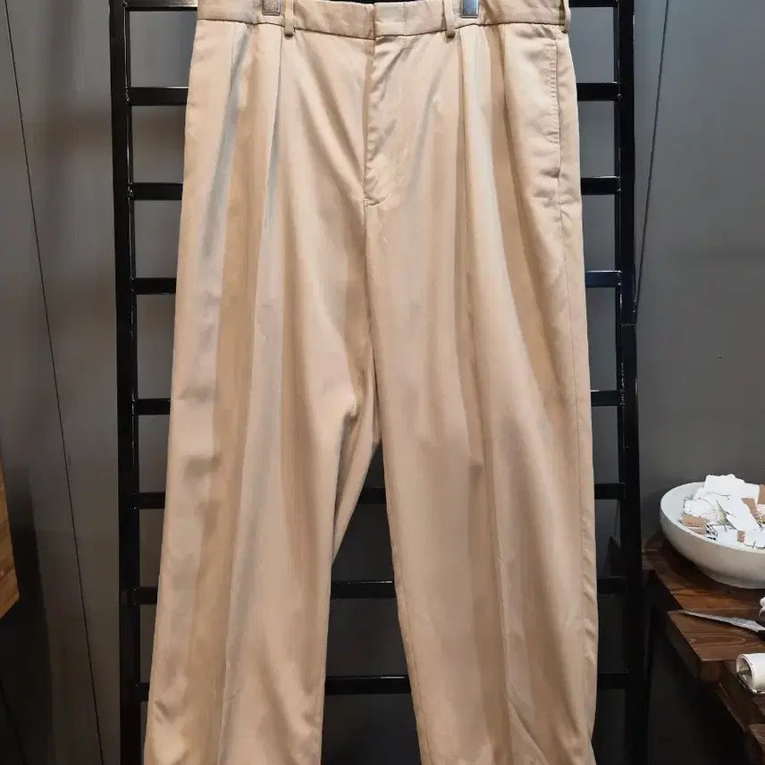 [BUNJANG] Polo Ralph Lauren Pleated Wide Chino Pants Khaki / [39] 폴로 랄프로렌 플리츠 와이드 치노 팬츠 카키 6.5