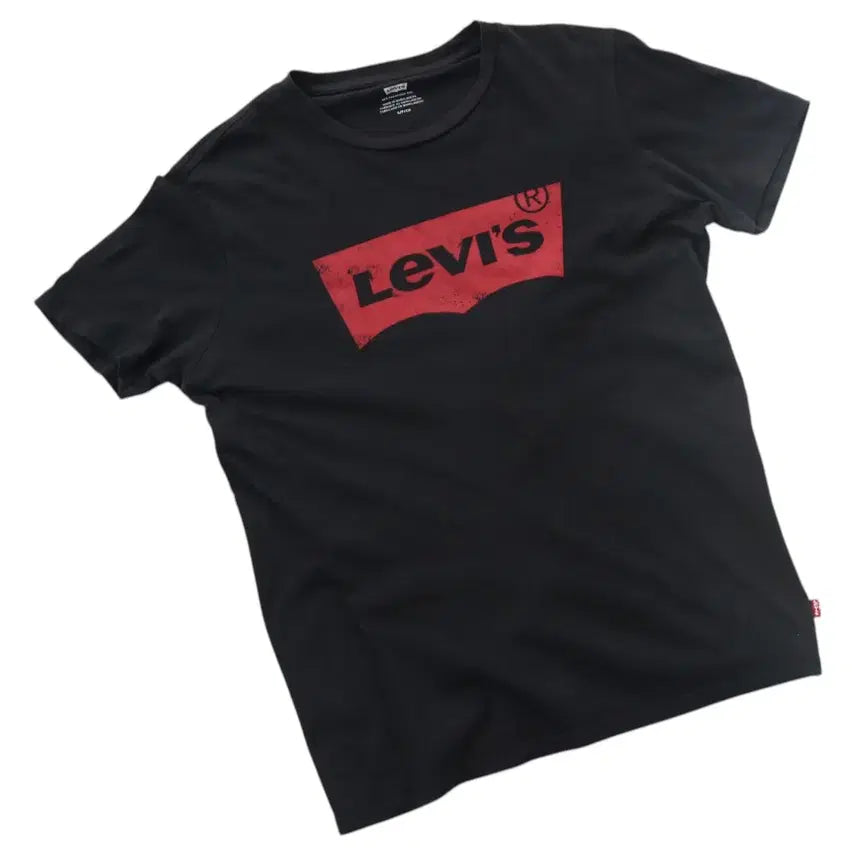 [BUNJANG] Levi's Vintage Red Batwing Logo Black T-Shirt (S) / 리바이스 빈티지 레드 뱃윙 로고 블랙 반팔티셔츠 (S)