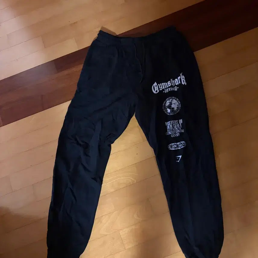[BUNJANG] Gymshark Training Pants Black / 짐샥 트레이닝 바지 블랙
