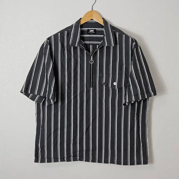 [BUNJANG] Lee Small Logo Half Zip-Up Short Sleeve Stripe Top L / 리 LEE 스몰로고 하프집업 반팔 슬리브 스트라이프 L (거의 새상품)