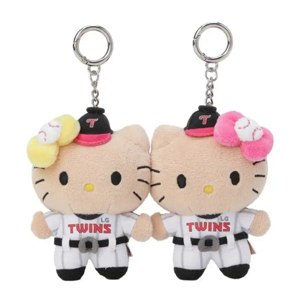 [BUNJANG] LG Twins x Hello Kitty Collaboration Magnet Plush Keychain / 엘지 트윈스 헬로키티 콜라보 마그넷 인형 키링
