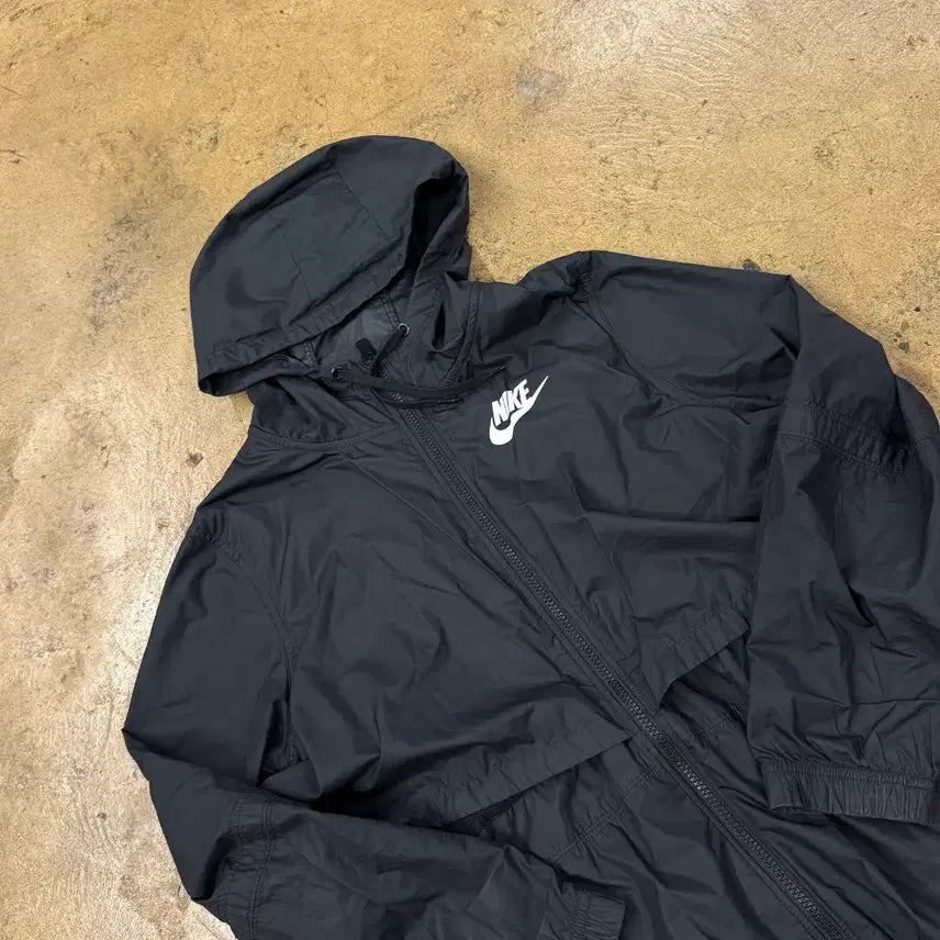 [BUNJANG] Nike Windbreaker Black / [정품/L] 나이키 바람막이 검정