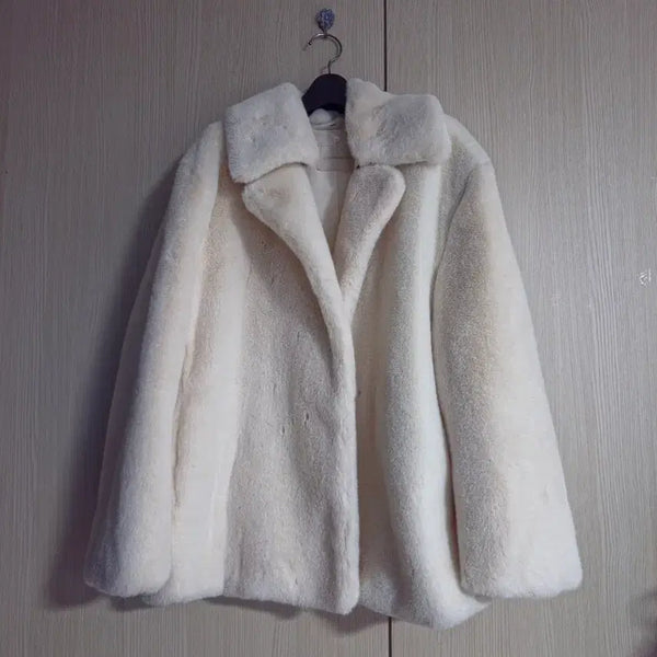 [BUNJANG] Muybien Ivory Faux Fur Jacket Size 77 / MUYBIEN 아이보리색 털자켓 77사이즈 전후