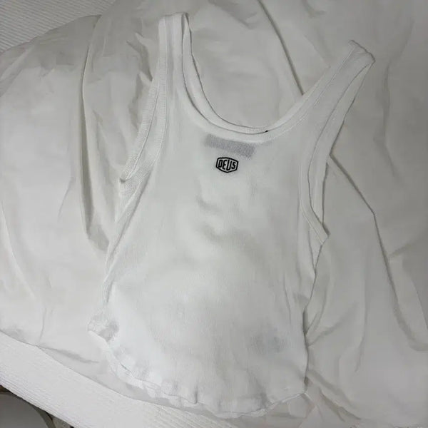 [BUNJANG] Deus Ex Machina Women's Sleeveless Top / 데우스엑스마키나 여성 나시 슬리브