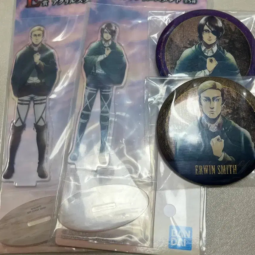 [BUNJANG] Attack on Titan Ichiban Kuji Acrylic Stand & Badge Set / 진격의 거인 이치방쿠지 아크릴 스탠드 뱃지 세트