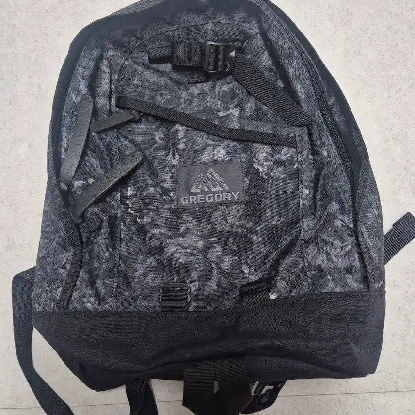 [BUNJANG] Gregory Fine Day Backpack Gray Flower / 그레고리 파인데이 백팩 그레이플라워
