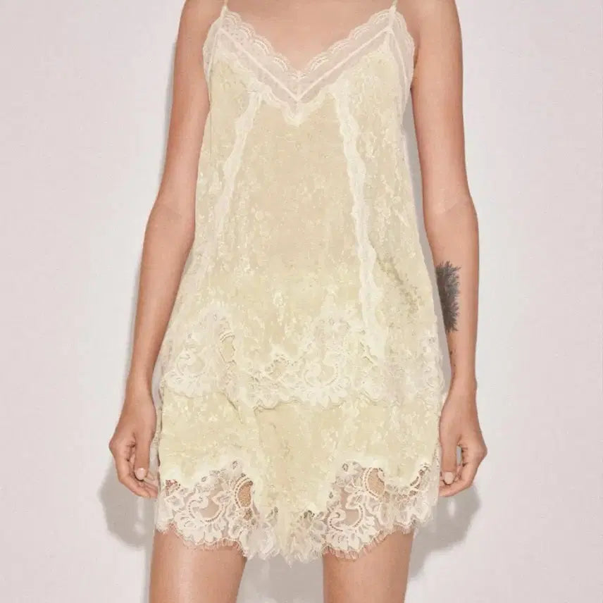 [BUNJANG] Zara ZW Collection Jacquard Lace Top / 자라 ZW 컬렉션 자카드 레이스탑