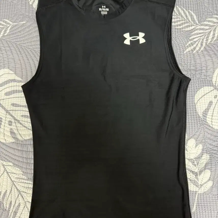 [BUNJANG] Under Armour Sleeveless T-Shirt Black XL / 언더아머 민소매 티셔츠 블랙 XL