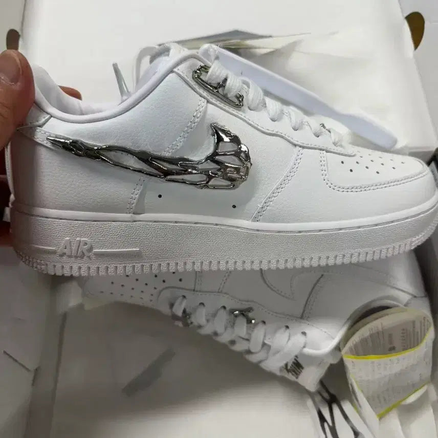[BUNJANG] Nike Air Force 1 '07 Casual Sneakers White / 화이트 캐주얼 운동화 260