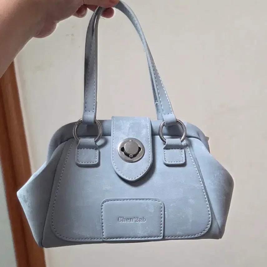 [BUNJANG] Sky Blue Mini Crossbody Handbag / 새상품 하늘색 미니 크로스백 핸드백