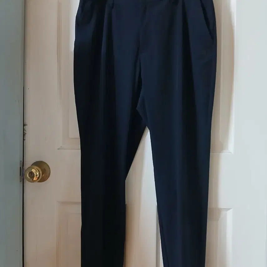 [BUNJANG] KOLON SPORT Black Pants / 코오롱스포츠 블랙  바지