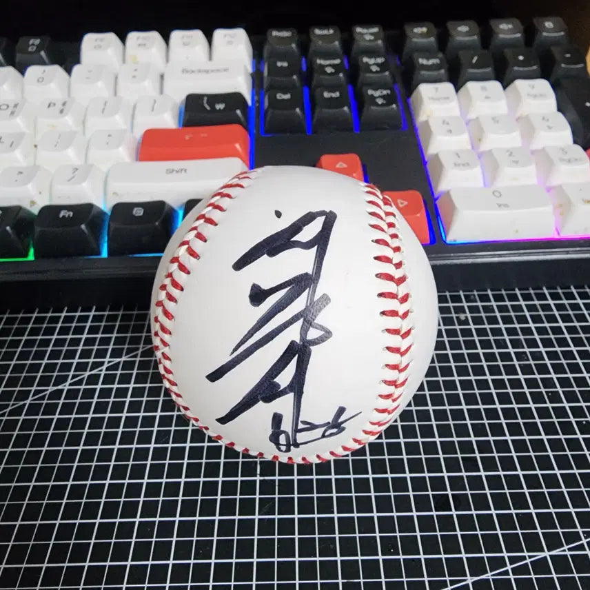 [BUNJANG] Autographed Baseball / 야구선수 싸인볼 야구공