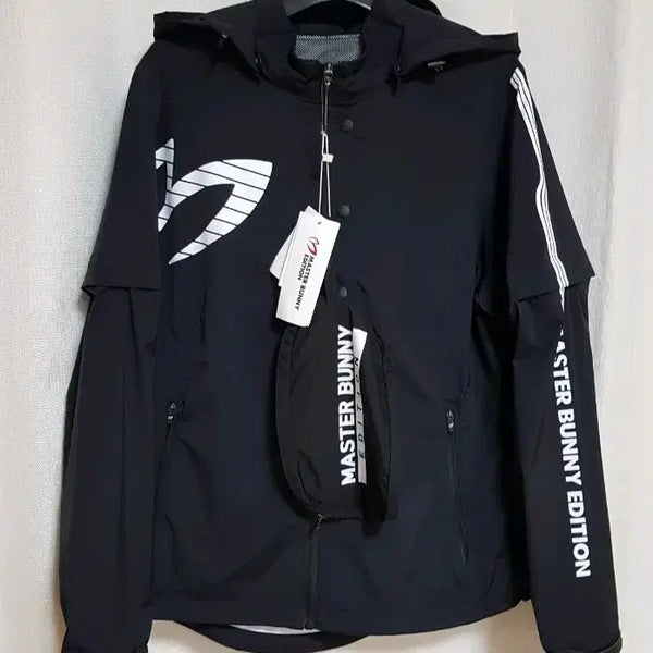 [BUNJANG] Master Bunny Edition Women's Functional Windbreaker Rain Jacket / 마스터바니 여성 기능성 바람막이 레인자켓 (새상품)