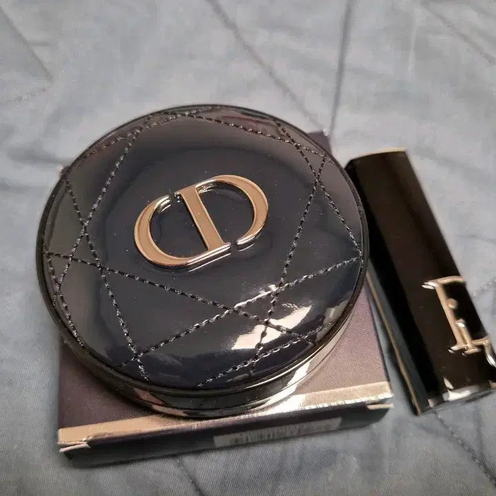 [BUNJANG] Dior Cushion Case & Lipstick Case Set / 디올 쿠션 케이스 / 립스틱 케이스 일괄 판매합니다.